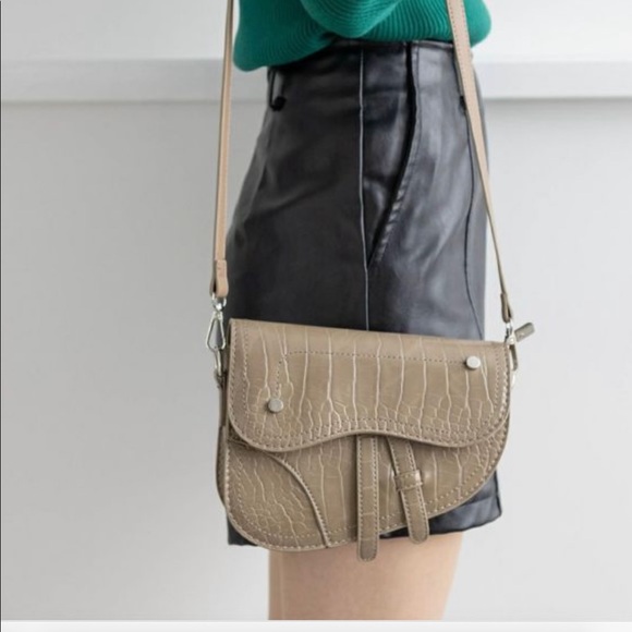 Saddle shoulder bag / handbag - Picture 3 of 15